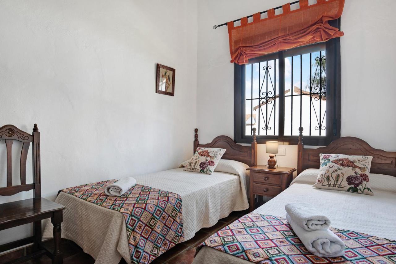 Villa Mendoza Conil De La Frontera Exteriör bild